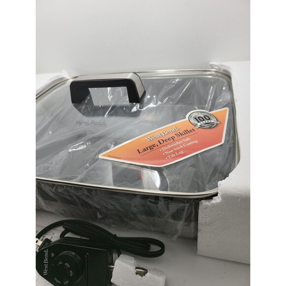 West Bend 15" x 12" X 2¾ Non-Stick Electric Skillet-New - Picture 3 of 12